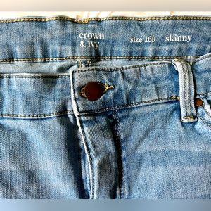Crown & Ivy Size 16 Skinny Jeans